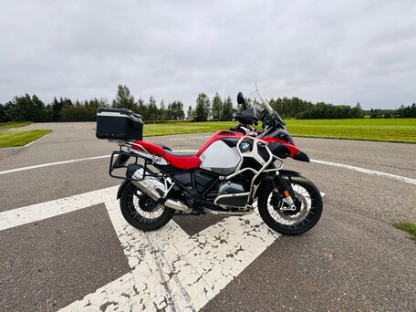 2017 BMW R 1200 GS Adventure, красный, 1300000 рублей, вид 3
