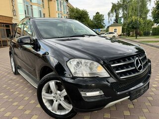 2009 Mercedes-Benz M-Класс 350 II (W164) Рестайлинг, чёрный, 1650000 рублей, вид 1