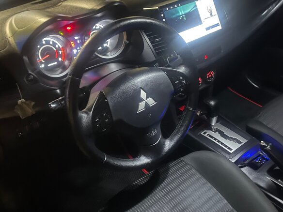 2013 Mitsubishi Lancer X Рестайлинг, чёрный, 1100000 рублей - вид 8