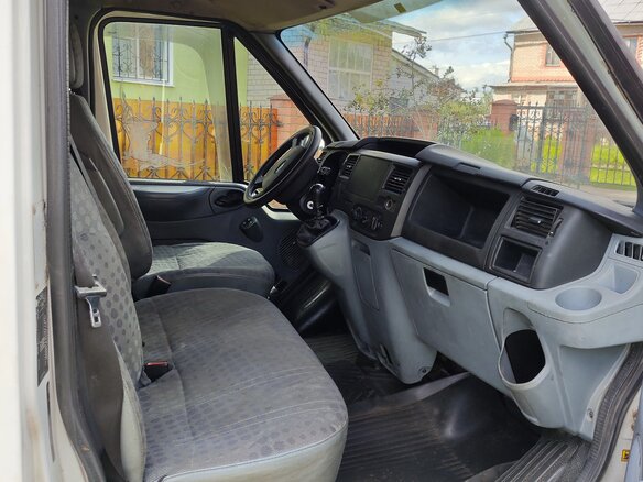 2013 Ford Transit, белый, 1600000 рублей - вид 6