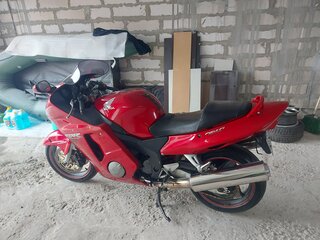2002 Honda CBR 1100 XX, красный, 550000 рублей, вид 3