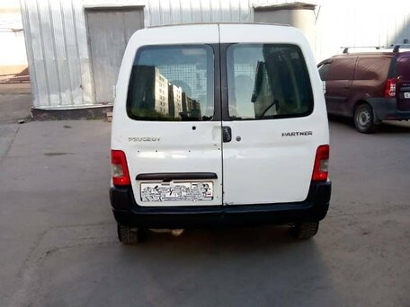 2008 Peugeot Partner, белый, 310000 рублей, вид 2