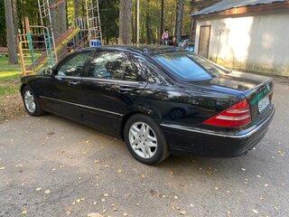 2002 Mercedes-Benz S-Класс 600 Long IV (W220), чёрный, 2100000 рублей, вид 3