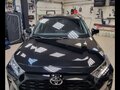 2021 Toyota RAV4 V (XA50), чёрный, 3700000 рублей