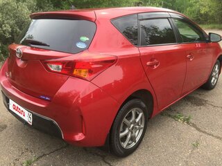 2013 Toyota Auris II, красный, 1158000 рублей, вид 2