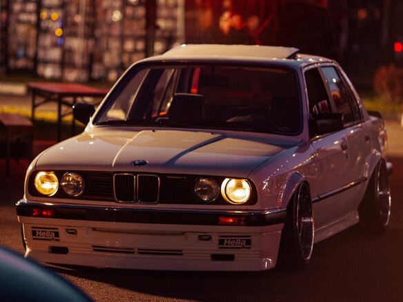 1985 BMW 3 серии 316 II (E30), белый, 2450000 рублей - вид 6