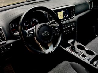 2018 Kia Sportage IV Рестайлинг, серый, 2250000 рублей, вид 4