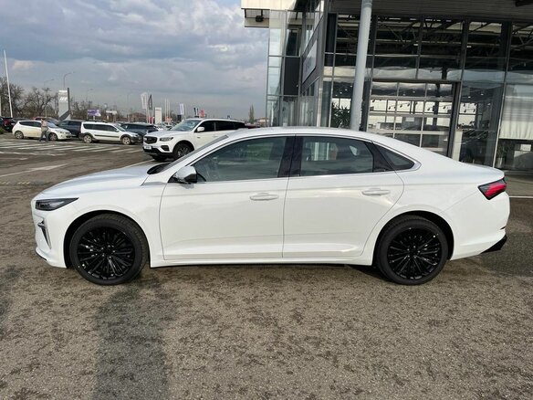 2026 Geely Preface I, белый, 3434990 рублей - вид 4