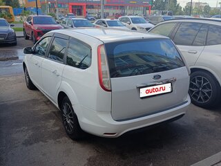 2008 Ford Focus II Рестайлинг, белый, 299999 рублей, вид 3