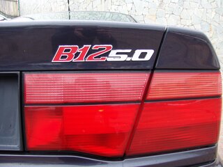 1990 BMW 8 серии 850i I (E31), фиолетовый, 5000000 рублей, вид 1