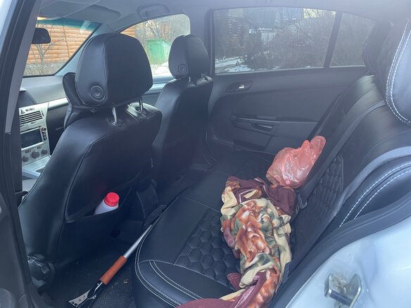 2012 Opel Astra H Рестайлинг, белый, 700000 рублей - вид 19