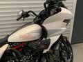 2024 Harley-Davidson CVO Road Glide ST, белый, 5800000 рублей - вид 2