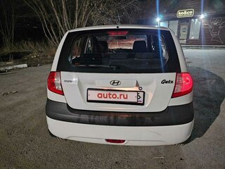 2010 Hyundai Getz I Рестайлинг, белый, 550000 рублей, вид 3