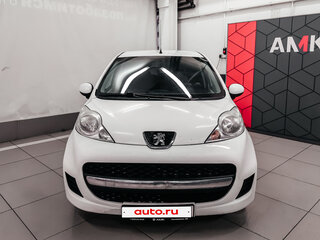 2011 Peugeot 107 I Рестайлинг, белый, 480000 рублей, вид 3