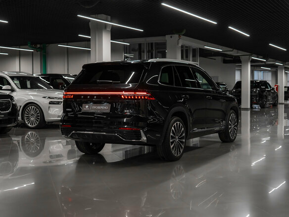 2025 Geely Monjaro (Xingyue L) I Рестайлинг (China Market), чёрный, 3700000 рублей - вид 4
