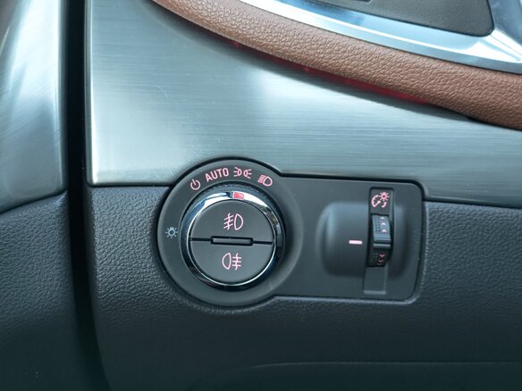 2013 Opel Mokka I, белый, 1690000 рублей - вид 22