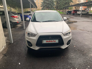 2013 Mitsubishi ASX I Рестайлинг, белый, 915000 рублей, вид 1