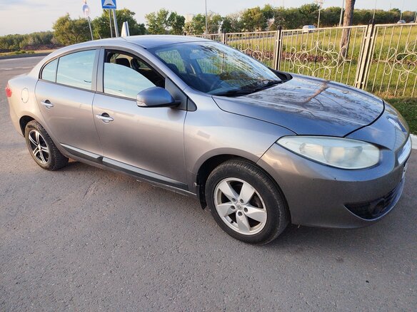2010 Renault Fluence I, коричневый, 680000 рублей - вид 1
