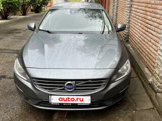 2016 Volvo S60 II Рестайлинг, серебристый, 1299999 рублей, вид 1