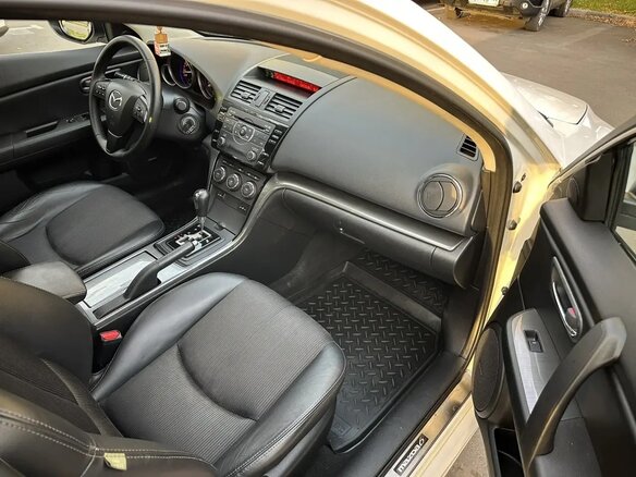 2010 Mazda 6 II (GH) Рестайлинг, белый, 985000 рублей - вид 13