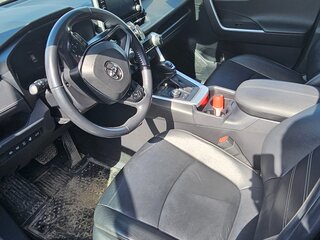 2020 Toyota RAV4 V (XA50), чёрный, 4000000 рублей, вид 3