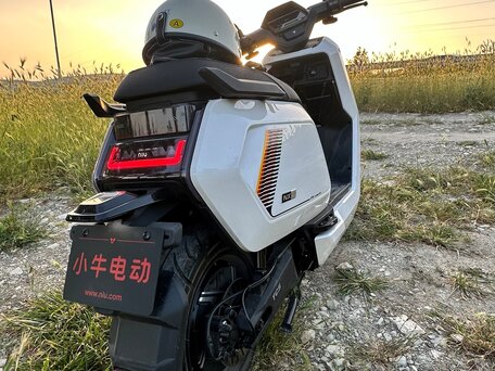 2025 NIU NQi, белый, 200000 рублей, вид 4