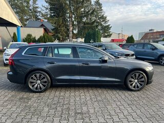 2019 Volvo V60 II, серый, 3100000 рублей, вид 4