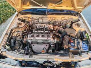 1988 Toyota Carina V (T170), золотистый, 290000 рублей, вид 4