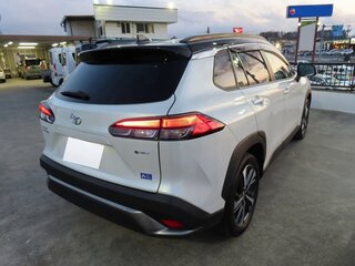 2023 Toyota Corolla Cross I, белый, 1851000 рублей, вид 5