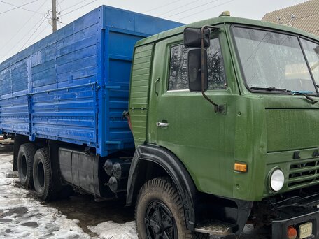 1992 КамАЗ 55102, зелёный, 750000 рублей, вид 1