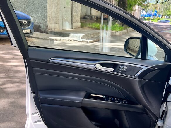 2019 Ford Mondeo V Рестайлинг, белый, 2250000 рублей - вид 17