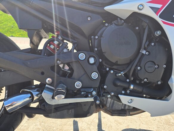 2011 Yamaha XJ6 (FZ6R), белый, 470000 рублей - вид 9