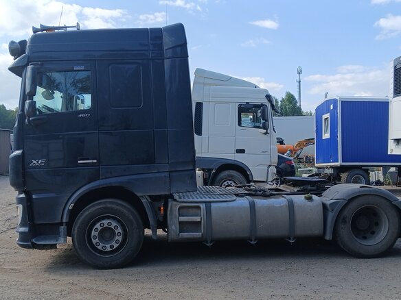 2016 DAF XF 105, синий, 3414000 рублей - вид 3