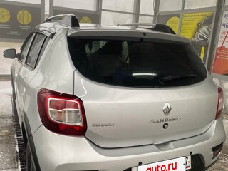 2016 Renault Sandero Stepway II, серебристый, 700000 рублей, вид 2