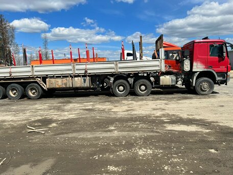 2016 Mercedes-Benz Actros, красный, 9700000 рублей, вид 4