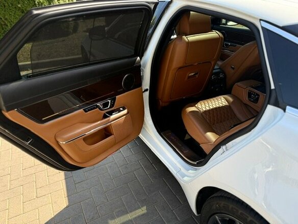 2018 Jaguar XJ IV (X351) Рестайлинг, белый, 3900000 рублей - вид 34