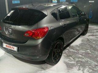 2011 Opel Astra J, серый, 700000 рублей, вид 1