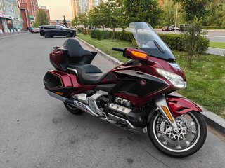 2018 Honda GL 1800 Gold Wing, пурпурный, 2250000 рублей, вид 4