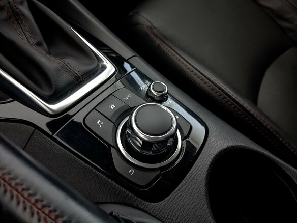 2013 Mazda 3 III (BM), красный, 1375000 рублей - вид 25