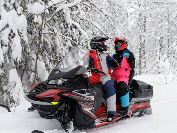 2025 AODES (Odes) Snowcross 1000, красный, 999000 рублей - вид 2