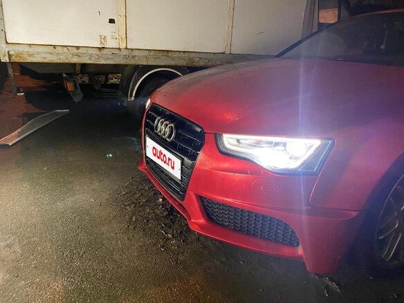 2011 Audi A5 I (8T) Рестайлинг, красный, 1990000 рублей - вид 8