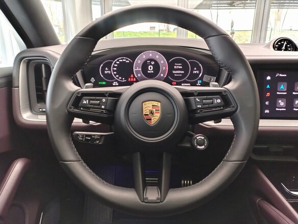 2024 Porsche Cayenne Coupé III Рестайлинг, серый, 14990000 рублей - вид 14