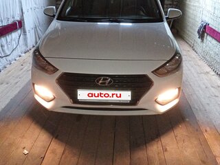 2018 Hyundai Solaris II, белый, 1300000 рублей, вид 1
