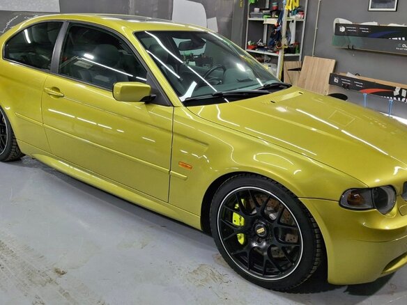 2001 BMW 3 серии Compact 325i IV (E46) Рестайлинг, чёрный, 2090000 рублей - вид 24