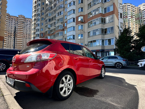 2009 Mazda 3 II (BL), красный, 780000 рублей - вид 5