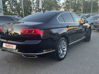 2020 Volkswagen Passat B8 Рестайлинг, чёрный, 3150000 рублей, вид 3