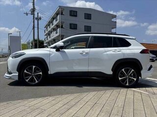 2023 Toyota Corolla Cross I, белый, 1894000 рублей, вид 2