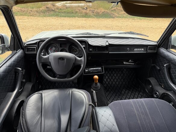1992 Lada (ВАЗ) 2104 4-speed, серый, 300000 рублей - вид 13