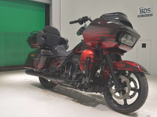 2022 Harley-Davidson CVO Road Glide, красный, 2975000 рублей, вид 3