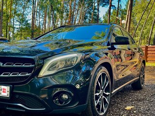 2019 Mercedes-Benz GLA 200 I (X156) Рестайлинг, чёрный, 2300000 рублей, вид 2